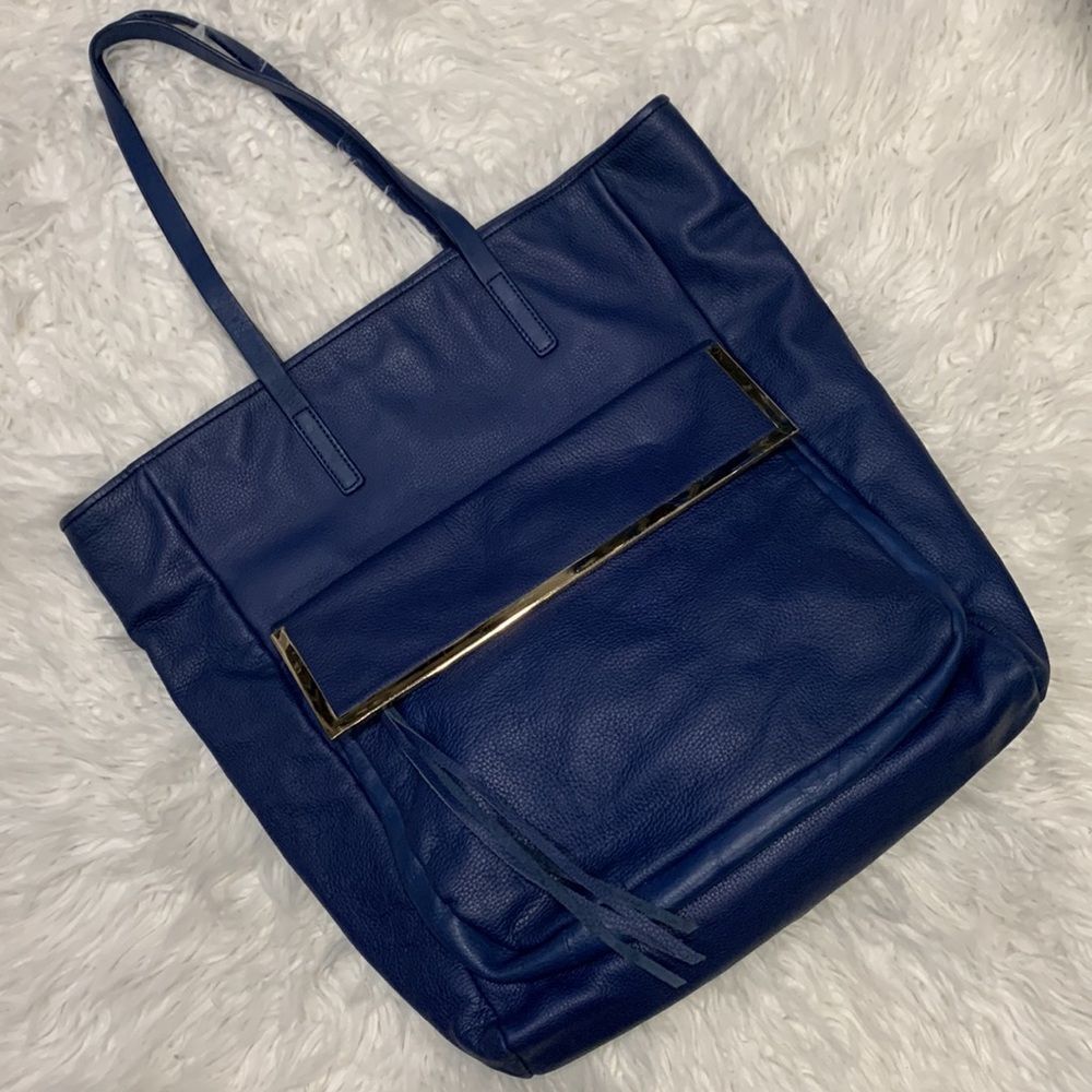 KELSI Dagger tote bag leather magnetic closure exterior zip pocket inside pocket